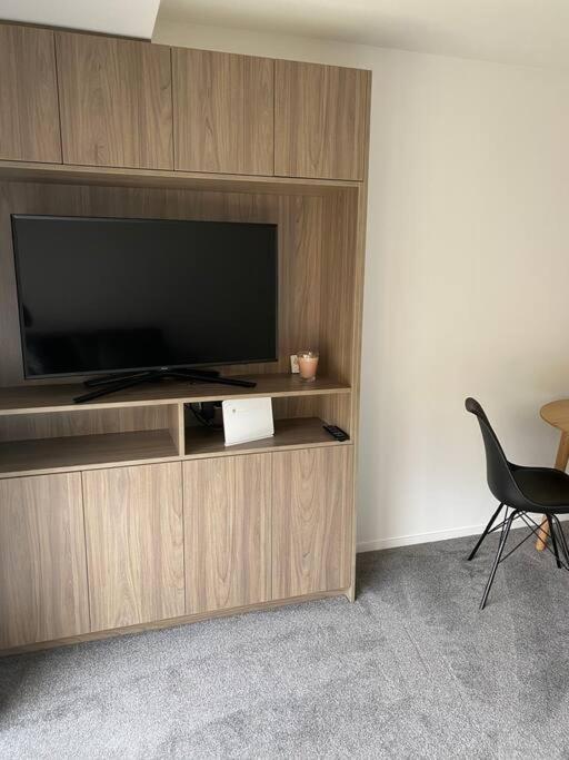 City Centre Apartment Close To Hagley Park Christchurch Bagian luar foto