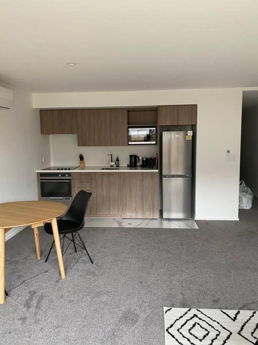 City Centre Apartment Close To Hagley Park Christchurch Bagian luar foto