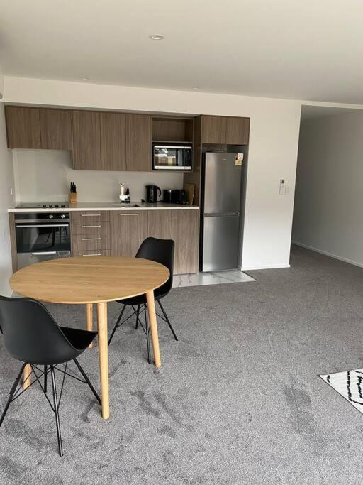 City Centre Apartment Close To Hagley Park Christchurch Bagian luar foto