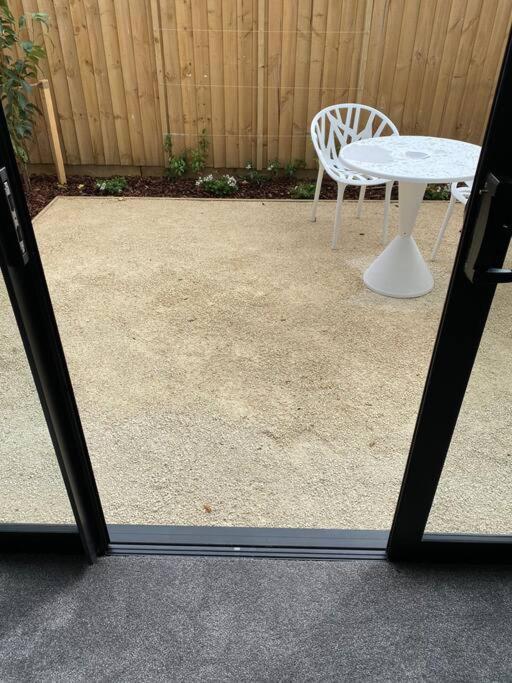 City Centre Apartment Close To Hagley Park Christchurch Bagian luar foto