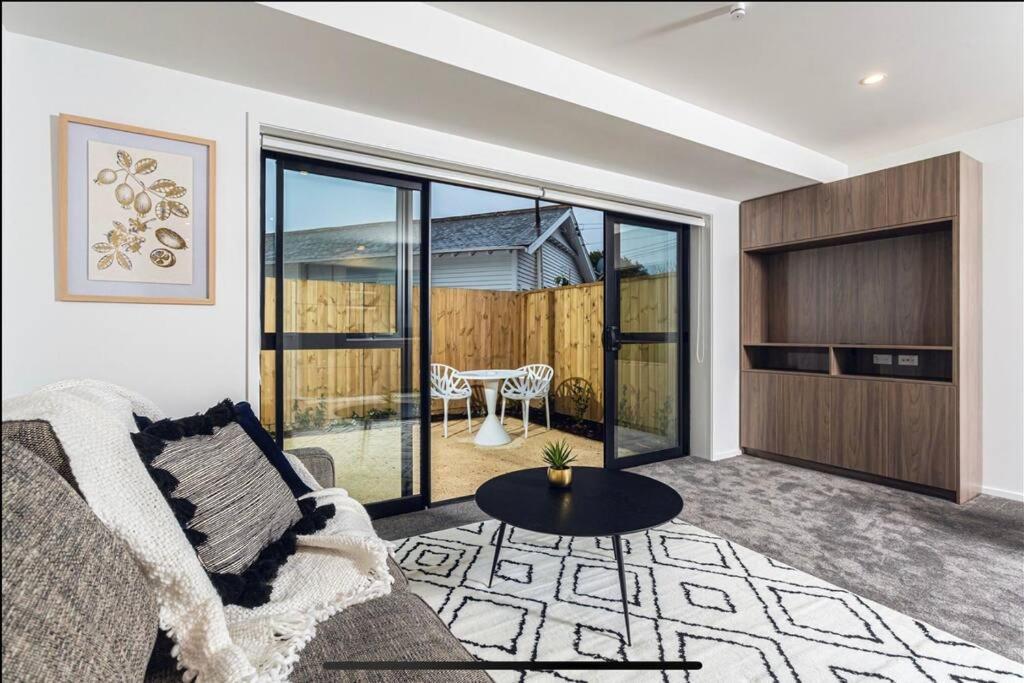 City Centre Apartment Close To Hagley Park Christchurch Bagian luar foto